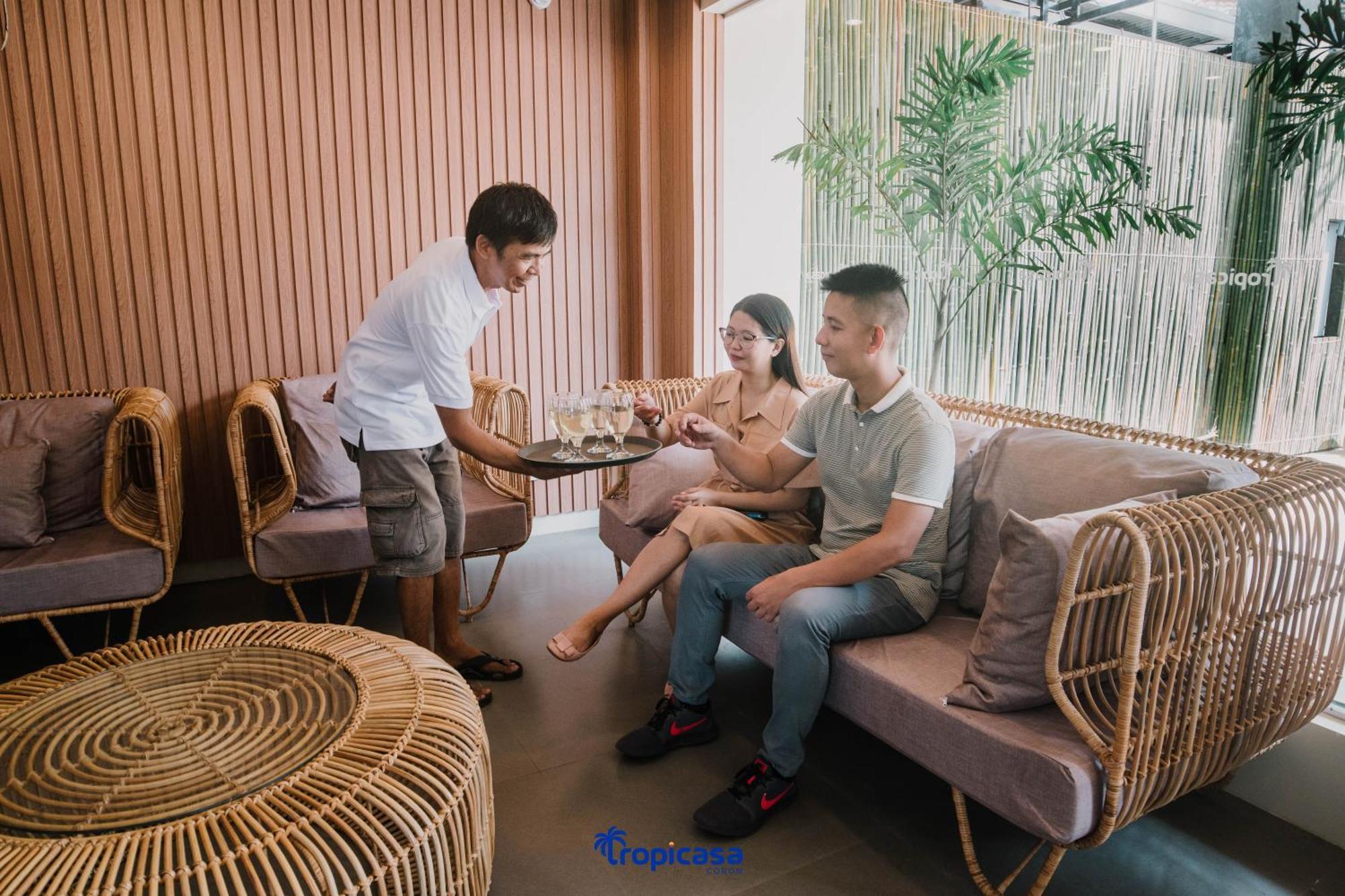 Tropicasa Hotel Coron Luaran gambar